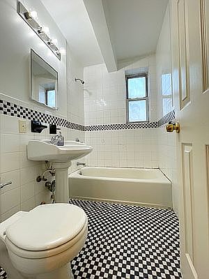 4th image of 49 Gelston Ave #3