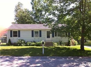 1 Dale Ln, Windham, ME 04062
