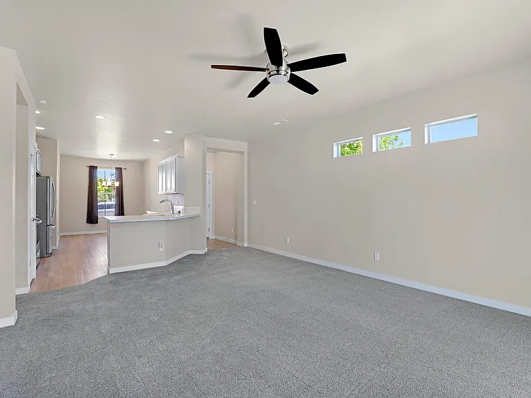 4345 W Silver Riv — Photo 22