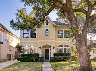 4605 Beech St, Bellaire, TX 77401