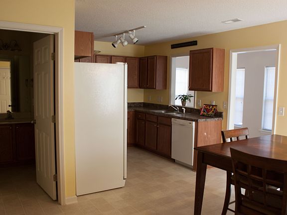 4th image of 4604 Mallard Creek Dr