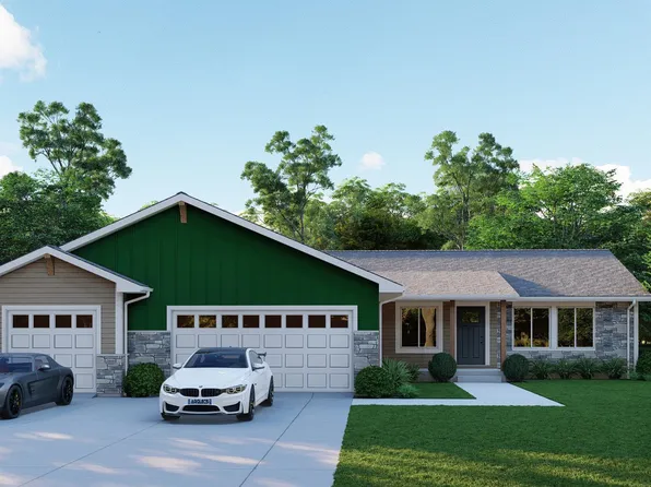 7633 Pleasant View Dr, Mounds View, MN 55112