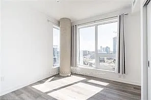 15 Wellington St S #1102 — Photo 24