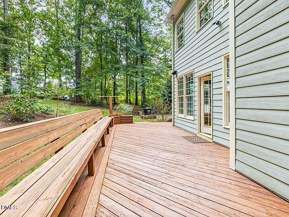 3rd image of 2721 Glassman Ln