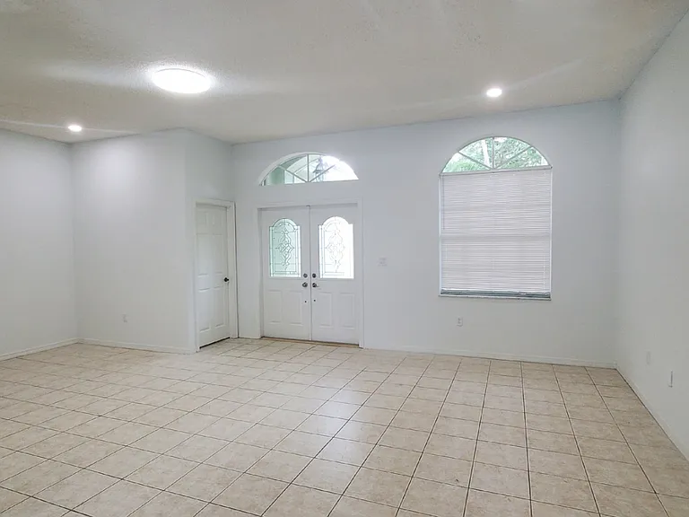 420 SE 23rd Ln — Photo 22