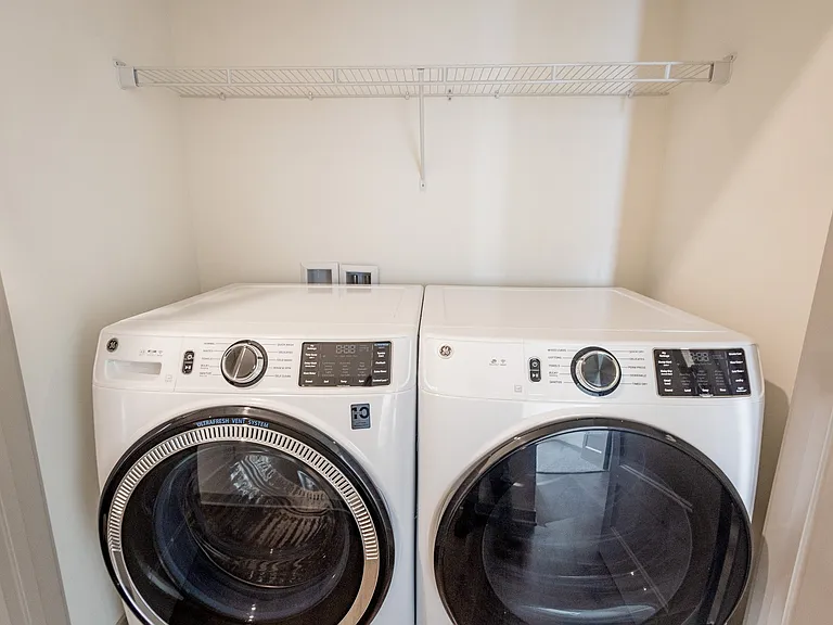 Allure Apartments — Photo 66