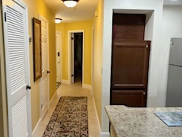 207 Southlake Ct — Photo 5