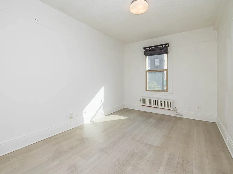581 Ofarrell St #301 — Photo 1