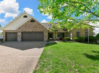 609 Meyer Rd, Wentzville, MO 63385