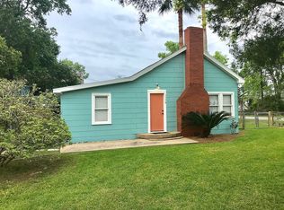 1115 Forest Rd, Clear Lake Shores, TX 77565