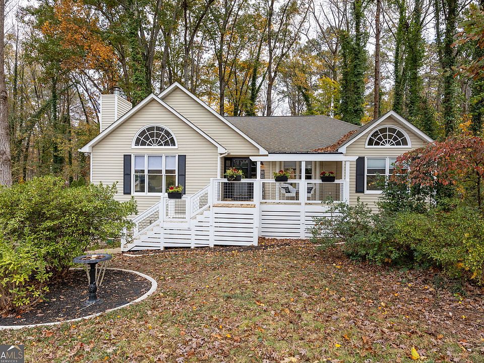 1st image of 2251 Byron Ct SW