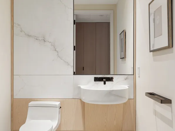 77 Greenwich Street image 6 of 19