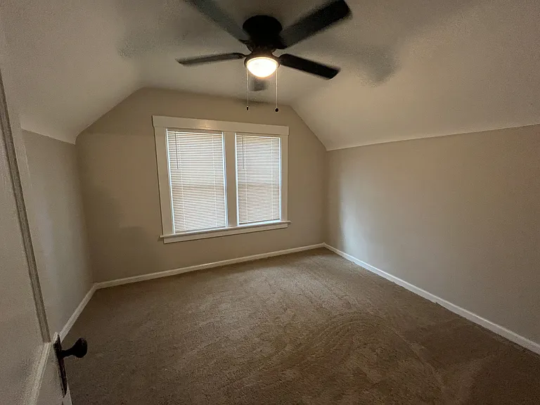 5722 Bridgetown Rd — Photo 11