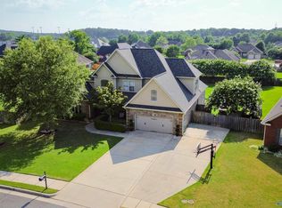 2311 Amberly Ln, Decatur, AL 35603