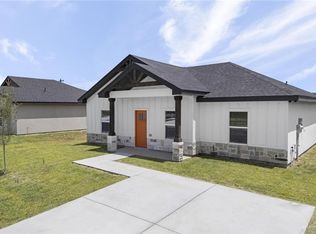 1505 Unity Dr, Mercedes, TX 78570