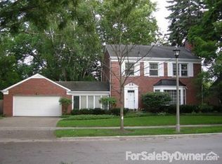 4205 Bobolink Ter, Skokie, IL 60076