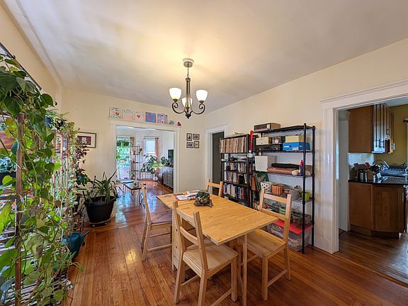 3rd image of 434 Main St #1