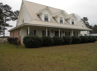 5577 Old Jackson Rd, Forest, MS 39074