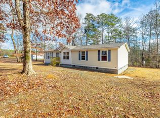 560 Davis Ln, Old Fort, TN 37362