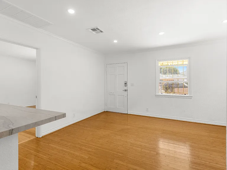 5327 6th Ave #5327 — Photo 22