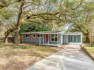 5124 Crestwood Rd, Pensacola, FL 32503