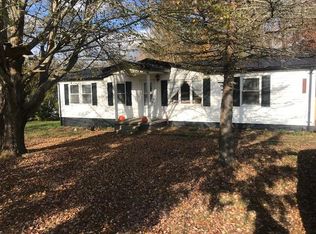 633 Woodbine Rd, Craigsville, WV 26205