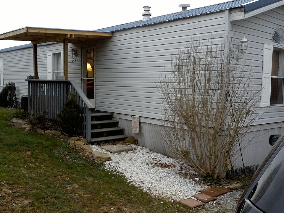 1st image of 61 Bridgewater Dr