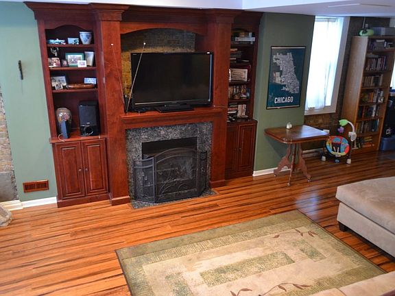 Built-in fireplace/entertainment center