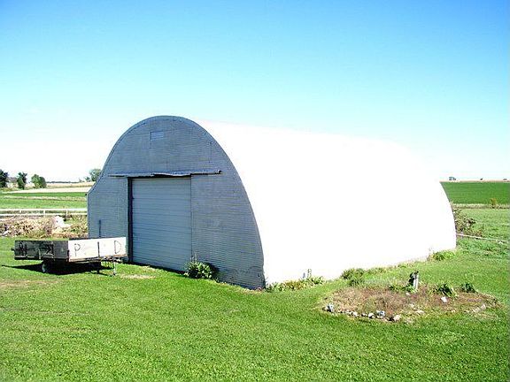 48x33 Barn