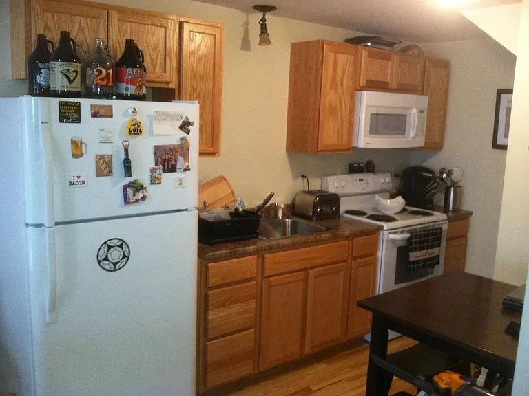 158 Grant St #4 — Photo 2