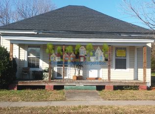 425 1/2 N Wellons St, Suffolk, VA 23434