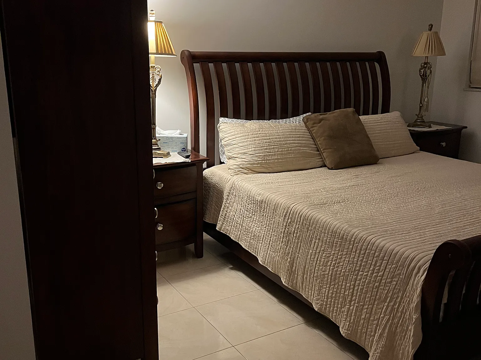 2 bed, 1100 sqft, $1,950 — Photo 3