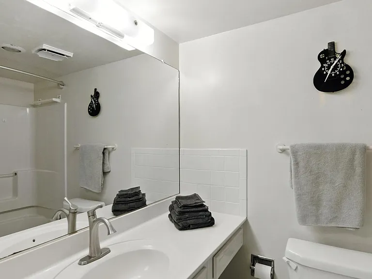 500 Pacific Ave #202-1 — Photo 12