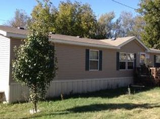426 E Lincoln St, Mangum, OK 73554