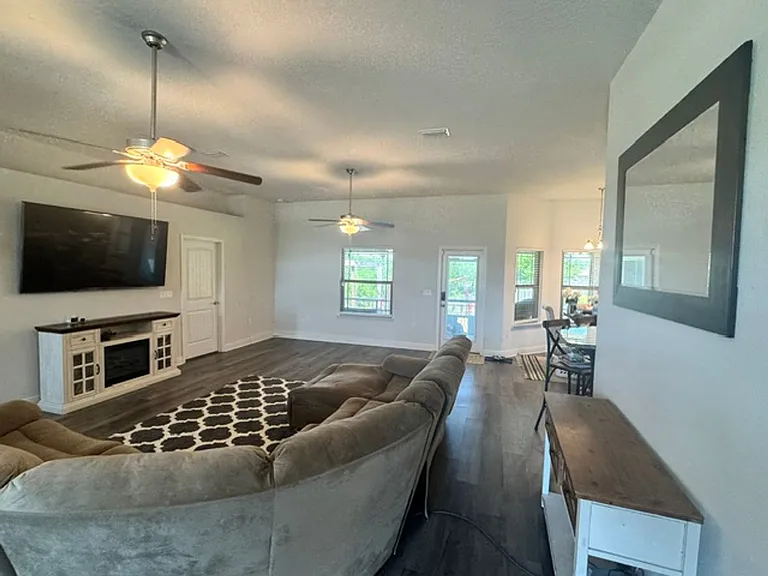 5746 Periwinkle Ln — Photo 6