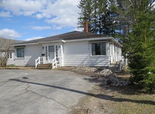 28 Meadow Ln, Fort Kent, ME 04743