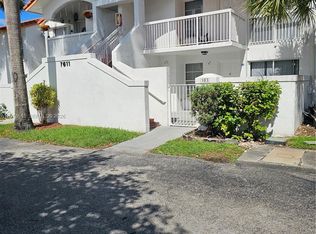 7611 SW 153rd Ct APT 103, Miami, FL 33193