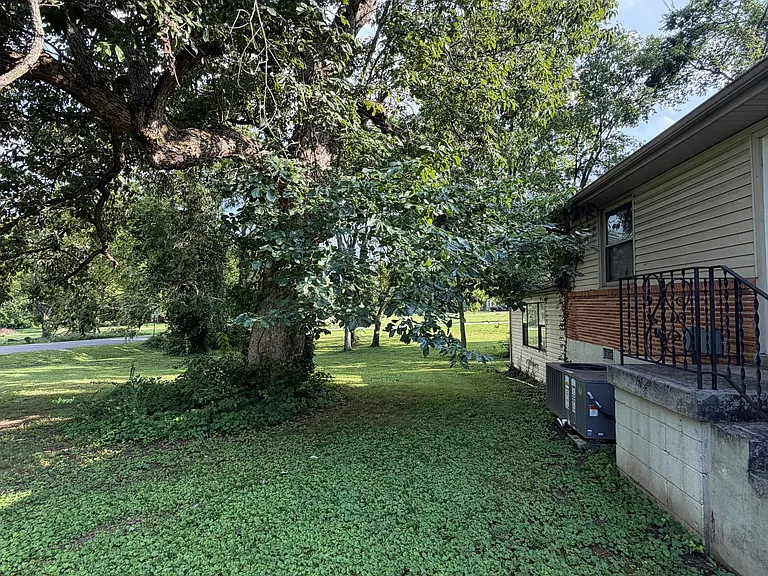4511 Gra Mar Dr — Photo 45