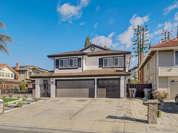 4th image of 3322 Remington Way