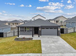 7847 Fortress St, West Richland, WA 99353