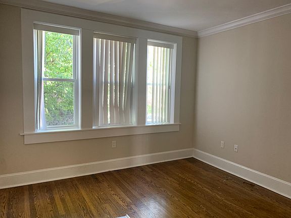 2nd image of 16 Short St APT 1A