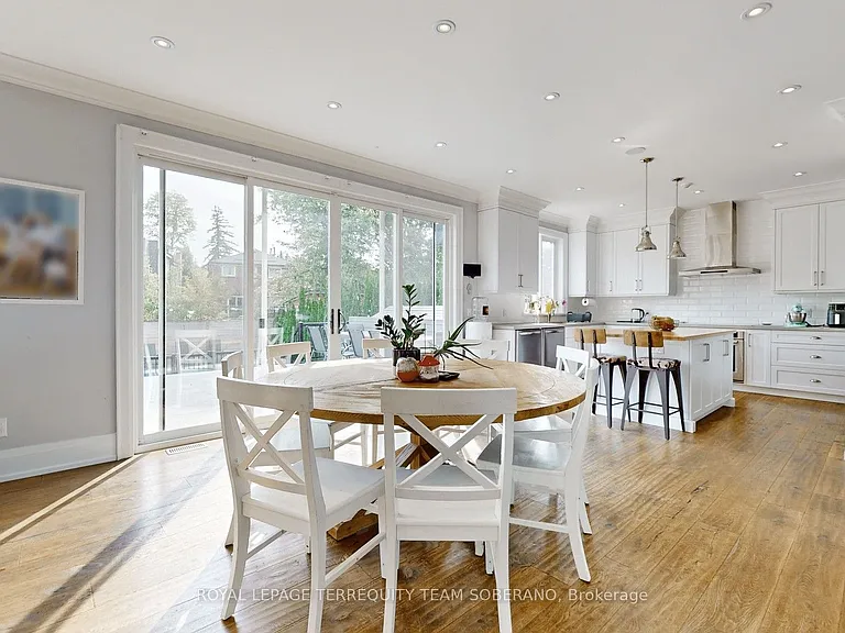 17 Southgate Ave — Photo 14