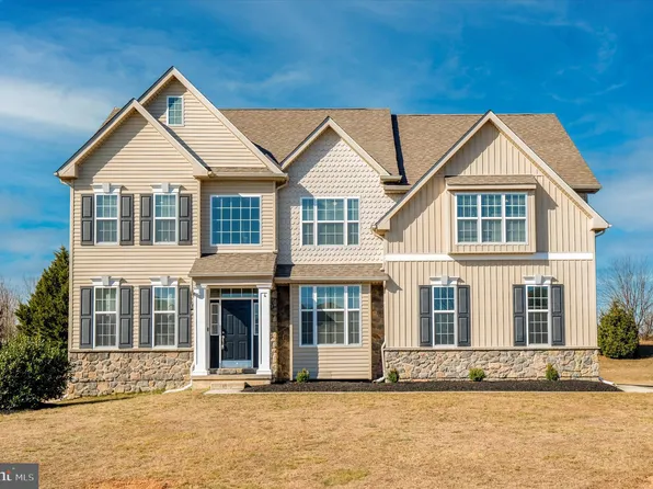 304 Friedman Dr, New Castle, DE 19720