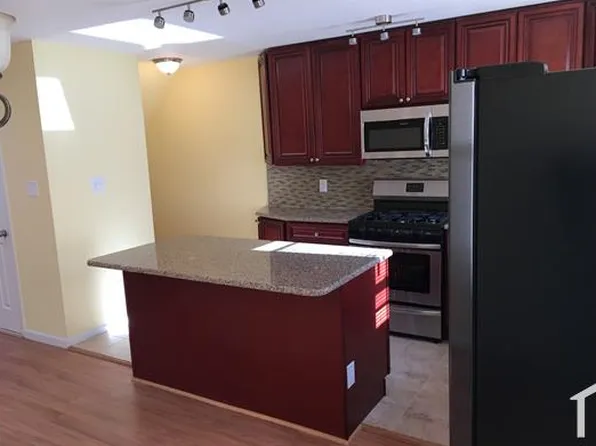 1240 Gilham St, Philadelphia, PA 19111