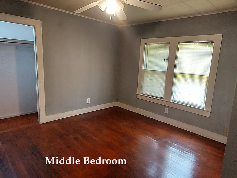 310 Sycamore St — Photo 12