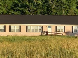 331 Box Factory Rd, Summit Point, WV 25446