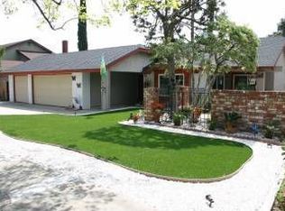 226 E Blue Mountain Way, Claremont, CA 91711