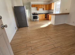 116 10th St #5, Donora, PA 15033
