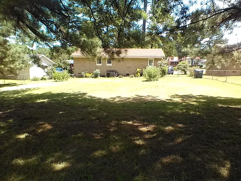 1820 Duncan Dr — Photo 14
