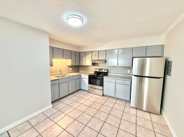 1936 Vinewood Ln APT 3